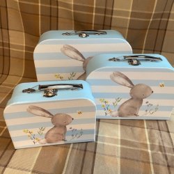 pappväska barn förvaring leksaksväska i papp kanin babyshower ljusblå kanin