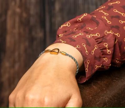 Zoom bild av stilrent armband stirrup stigbygel häst smycken