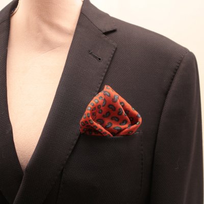 Zoom bild av Sidenduk för bröstficka 4 classic mönster 100% siden, Orange