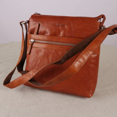 Zoom image of Shoulder Bag Vintage women L.F, Cognac