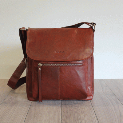 Zoom image of Messenger Bag L Vintage L.F, Brandy