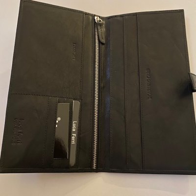 Zoom bild av Reseplånbok Vintage L.F. Svart