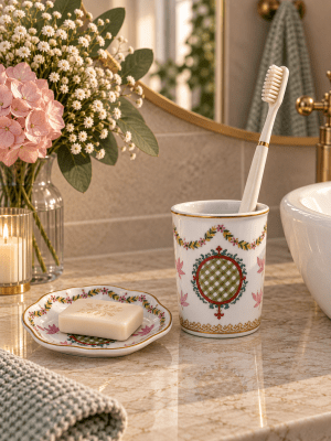 Zoom image of Mug Pink 