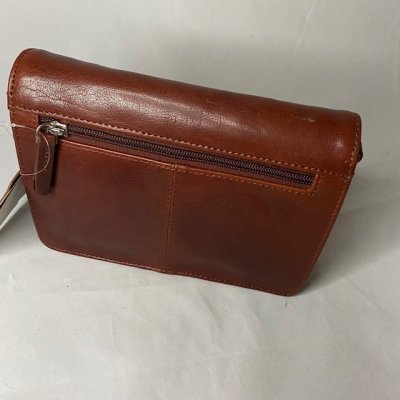 Zoom bild av Axelremsväska Classic dam lock L.F, Small Brandy