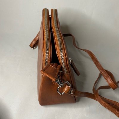 Zoom image of Shoulder Bag Classic 2 zipper women L.F, Low Cognac