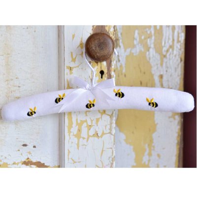 Zoom bild av klädhängare bumblee bee barn klädhängare barn