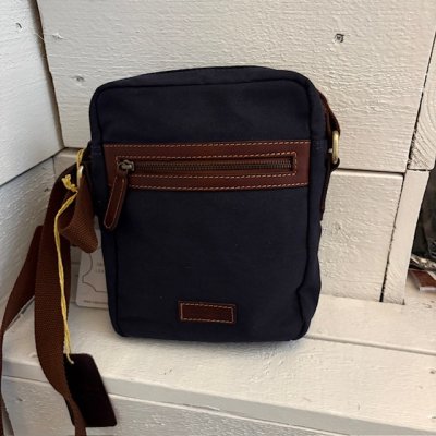 Zoom bild av Crossover Balmoral, navy