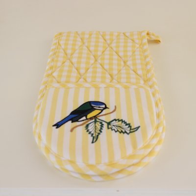 Zoom image of Pot Holder doublehanded Bluetit, yellow