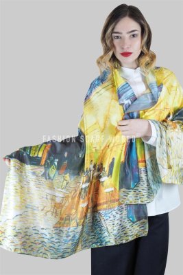 Zoom bild av van gogh sidenscarf terrace at night dam scarf kont sidenscarf