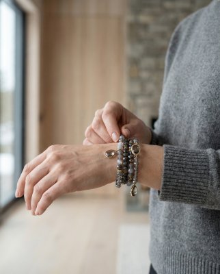 Zoom bild av Armband Brianna, grå