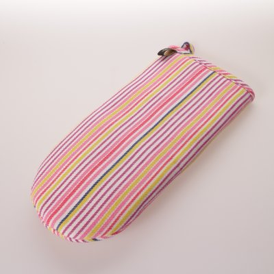 Zoom image of Oven Glove Caramel, multi