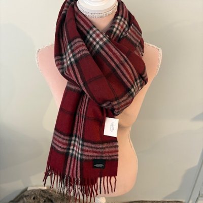 Zoom image of Scarf Classic, 70 x 200 cm Burgundy