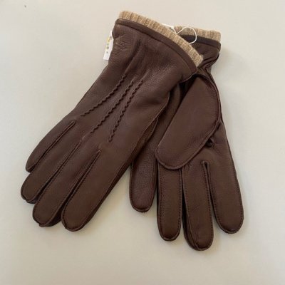 brun ullfodrad hjortskinnshandske herr med mudd