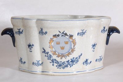 Zoom bild av gripsholm jardiniere vintage style krackelerad riksvapen handmålat