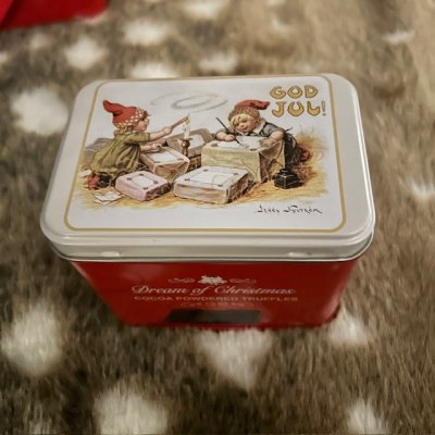 Zoom image of Christmas Classic Cacao Truffles, 200 g