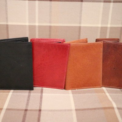 Zoom image of Mini Wallet Vintage, Brandy, no coins