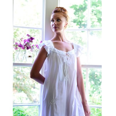 Zoom image of Nightdress Margo, One size