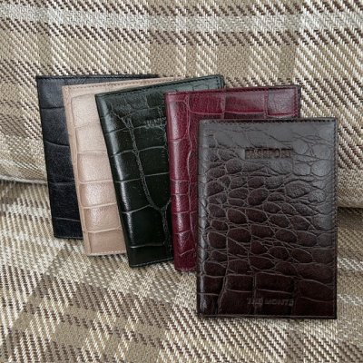 Zoom bild av Passfodral Croco, Brun