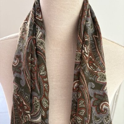 Zoom bild av Scarf Print ull 70 x 180 cm, Olive