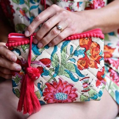 Zoom image of Floral Gardenmake up bag