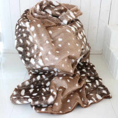 Zoom image of Pläd i rådjursimitation rådjurspäls fuskpälsplädar lyxiga fuskpälsar