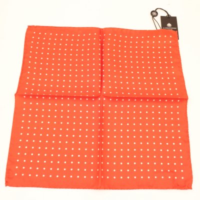 Zoom bild av slips siden bröstnäsduk näsduk fickduk sidenduk