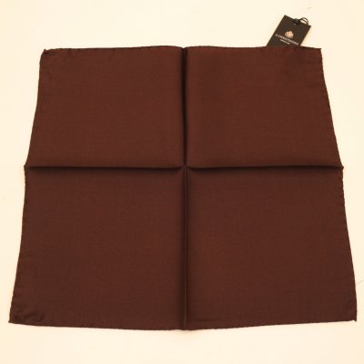 Zoom bild av slips siden bröstnäsduk näsduk fickduk sidenduk