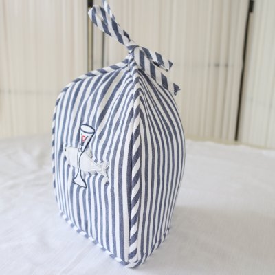 Zoom bild av Tehuva Bistro Sill & Snaps, blårandig