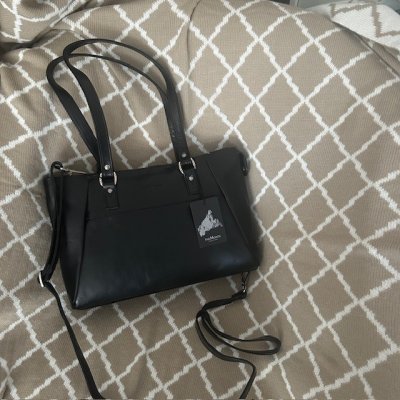 Zoom bild av Axelremsväska Tote bag The monte,svart