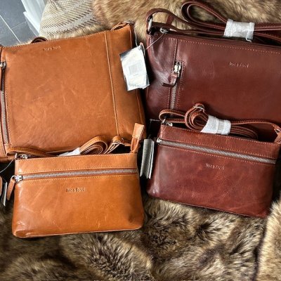 Zoom bild av Axelremsväska Alice M L.F, Cognac