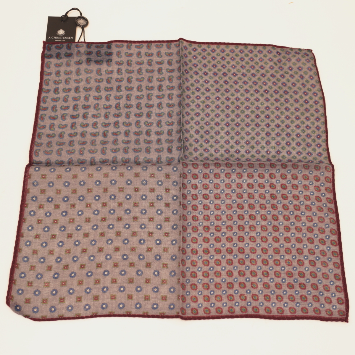 Product Image for Sidenduk för bröstficka 4 classic mönster 100% siden, Grå